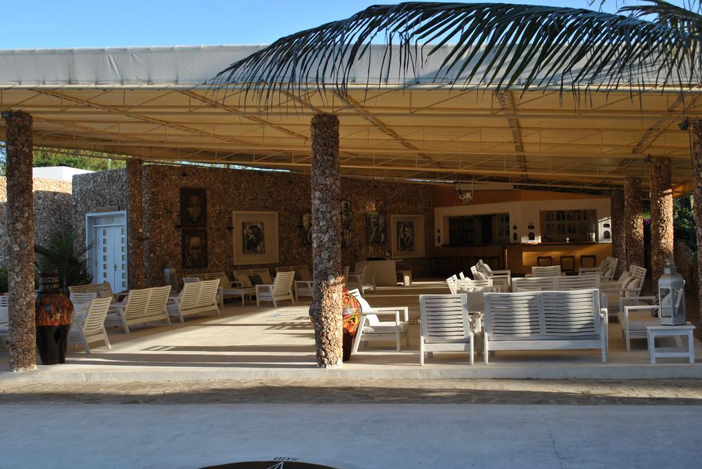 Kola Beach Resort Mambrui Exterior photo