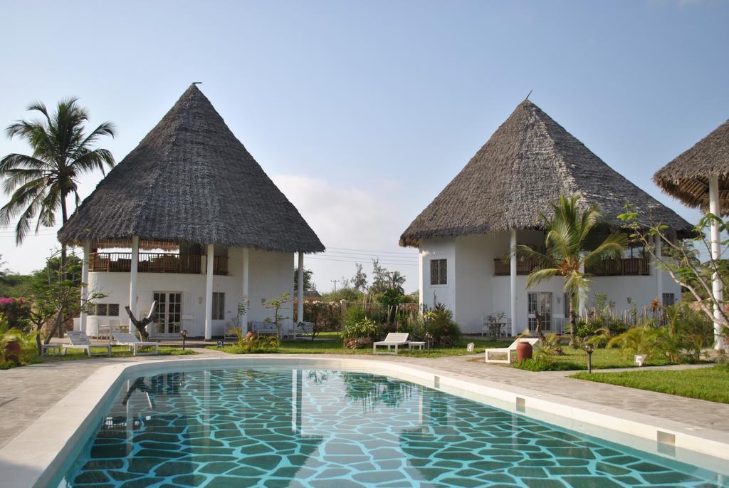 Kola Beach Resort Mambrui Exterior photo