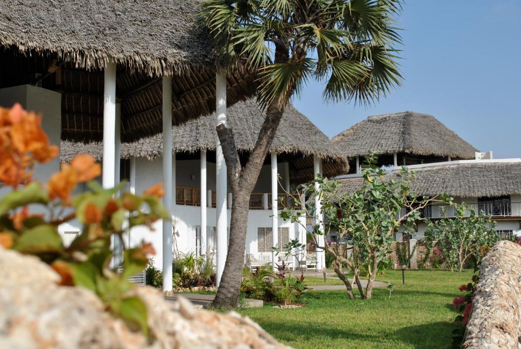 Kola Beach Resort Mambrui Room photo
